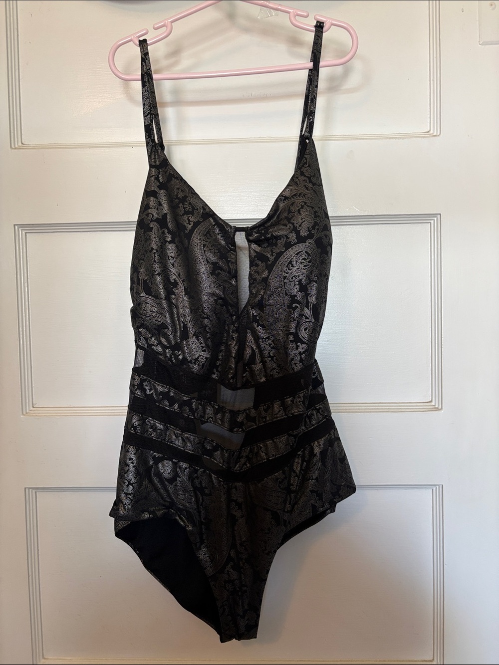 Leonids Black Paisley Satin Lace-Trim Swimsuit Size L